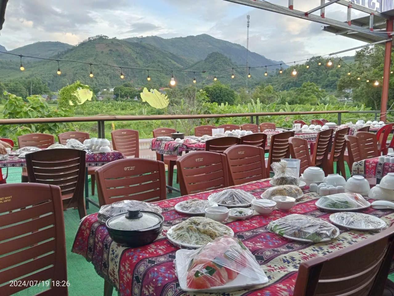 Yen Bai Homestay Suoi Khoang Minh Hang מראה חיצוני תמונה